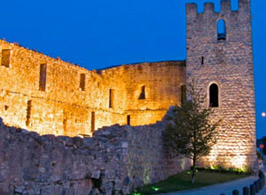 “Temos de estar orgulhosamente juntos”