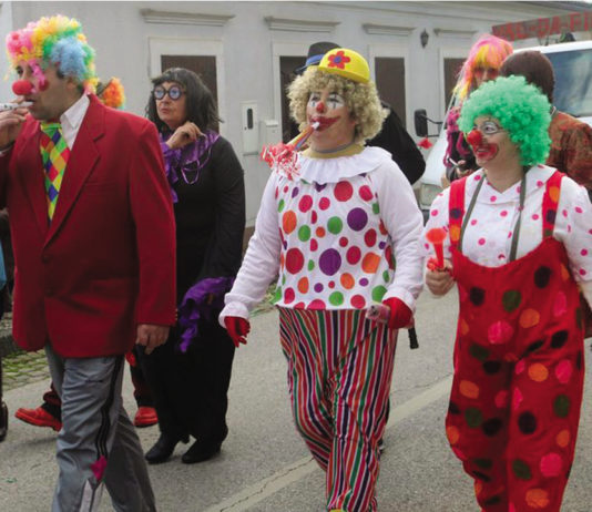 “Os Oceanos” inspiram folia carnavalesca na cidade mas há animação por todo o concelho