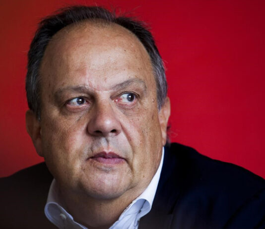 João Soares preside a conferência sobre “A Primavera das Democracias”